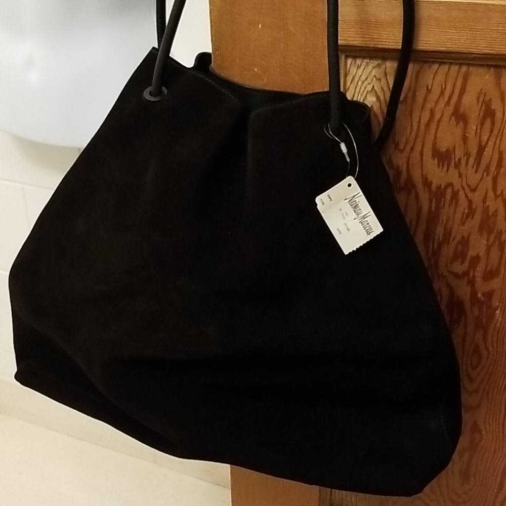 Gucci large purse with duster - Picture 2 of 12